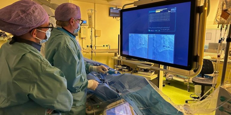 European first: Double wireless pacemaker implanted at Amsterdam UMC 