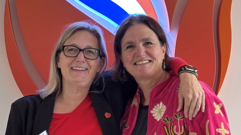 Dr. Ingrid van der Pluijm and Dr. Vivian de Waard.