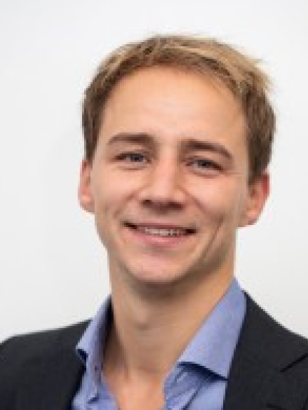 AGEM director Nanne de Boer
