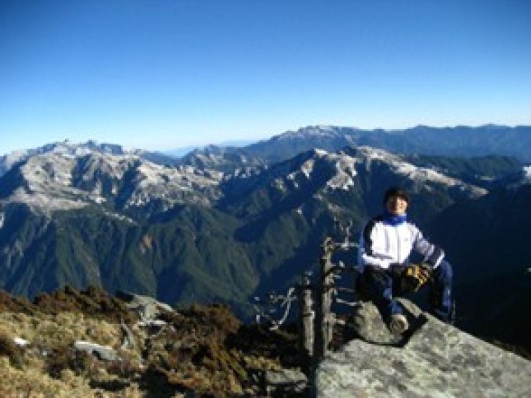 Run for Their Lives: Meet the AI&I Runners &ndash; Hung-Jen Oliver Chen