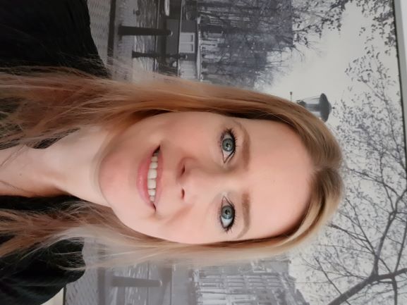 Anne Tharner 