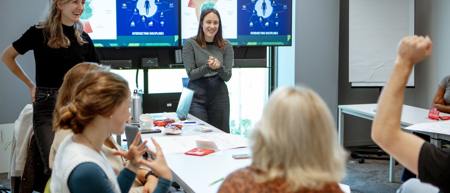 AUF Impact Call 2024: 8 times &euro;25,000 for young researchers