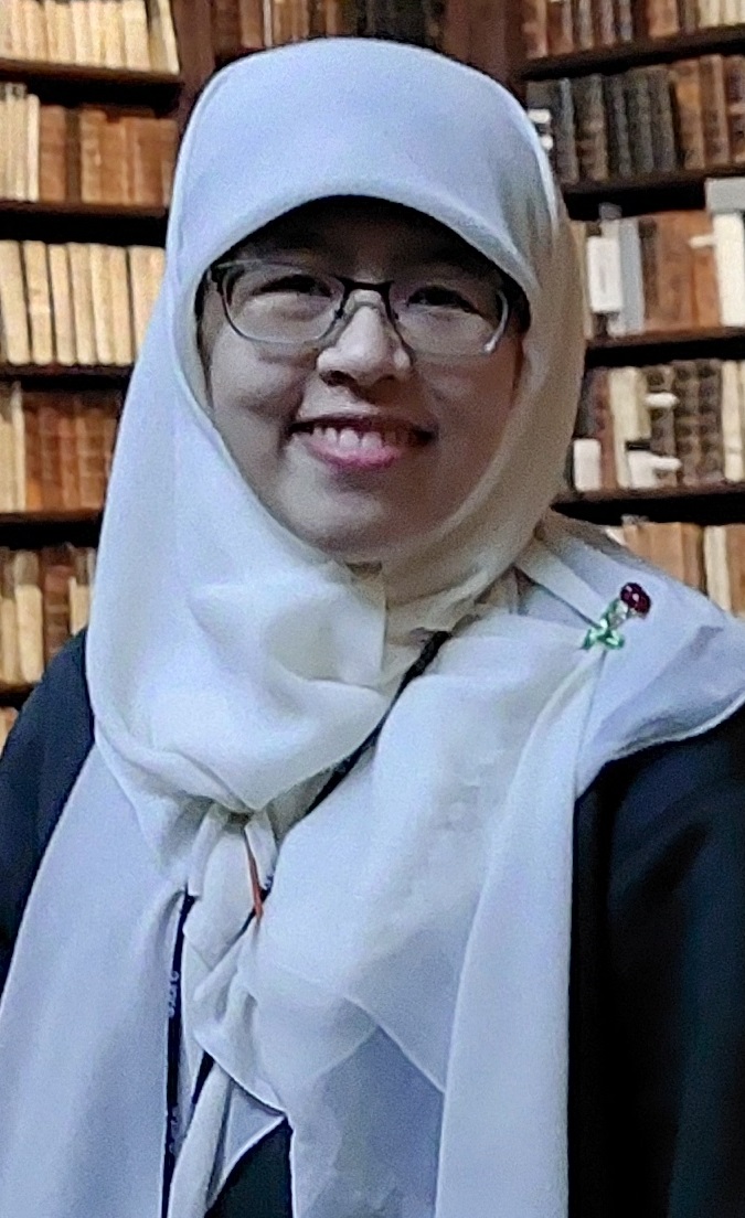 Dhini Andriani 