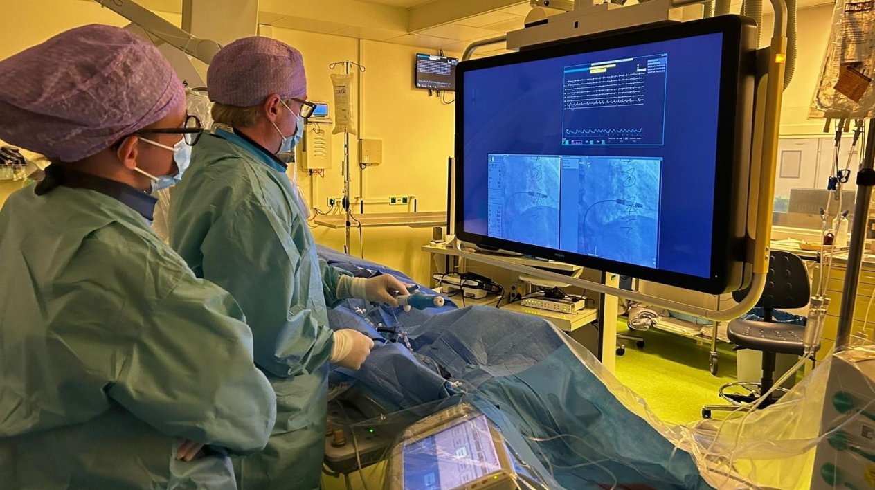 European first: Double wireless pacemaker implanted at Amsterdam UMC 