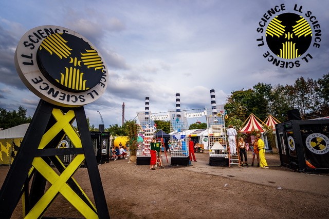 Lowlands science: open call