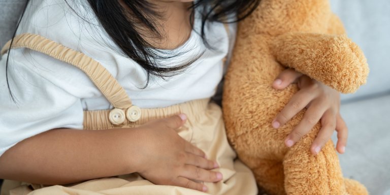 Kind met blindedarmontsteking hoeft niet direct geopereerd te worden, antibiotica volstaat meestal