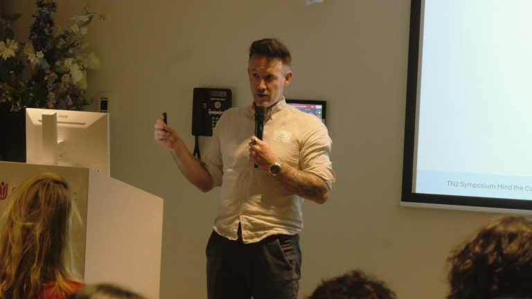 Presentation by Leon de Bruin