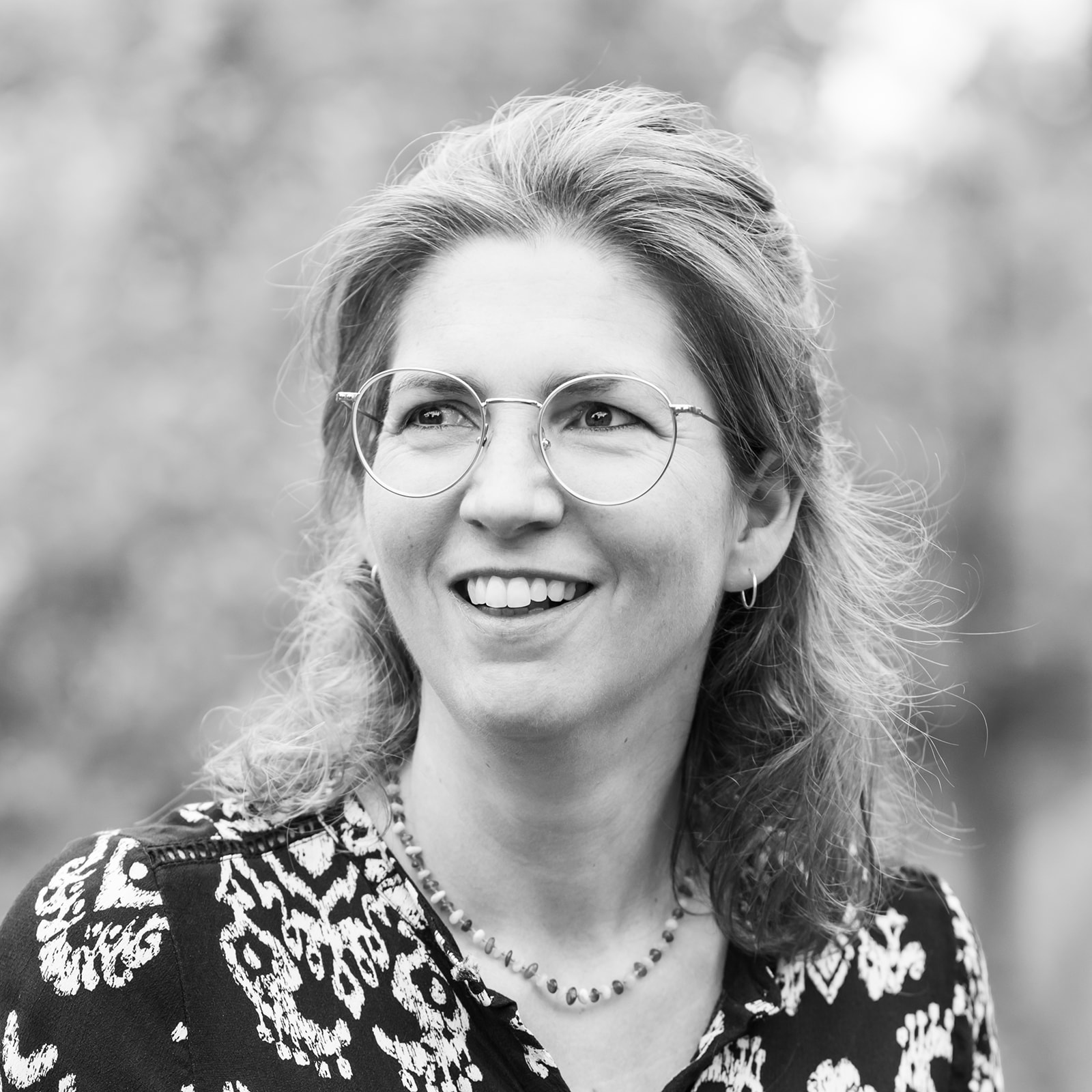 Esther H. Bisschops 